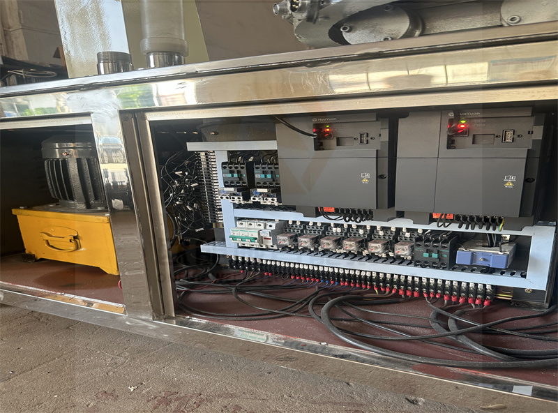 1698734483212376.jpg f0336a1dcfbedf4d7e391da6a1c2f16.jpg